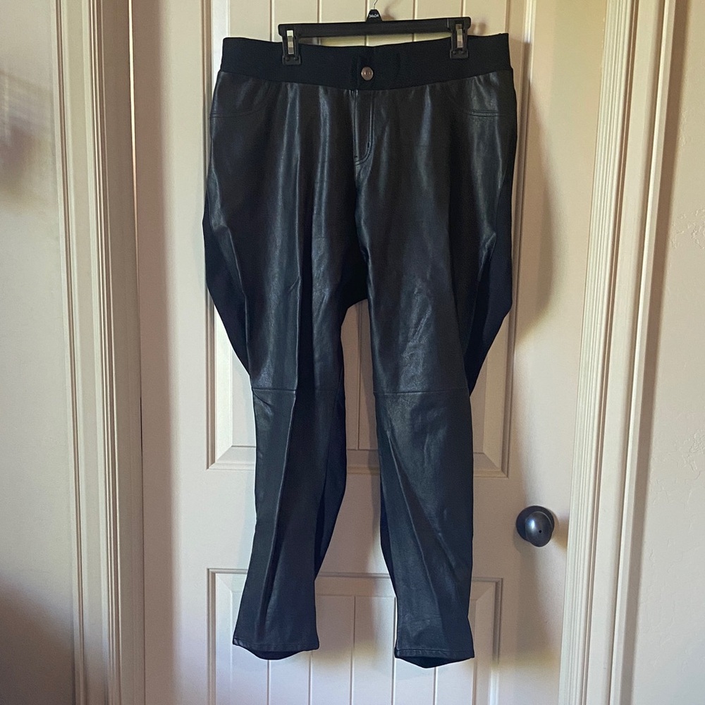 💙2/$5 Lane Bryant Leather Pants